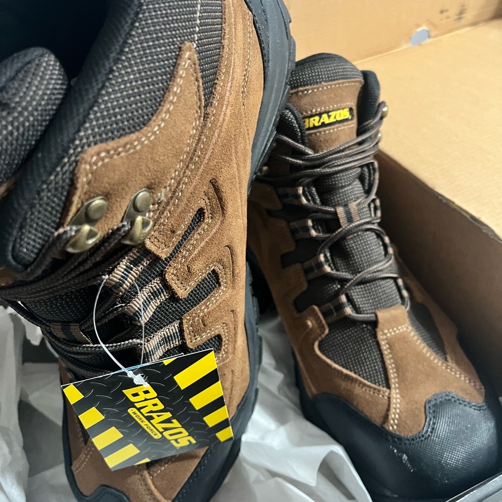 Brazos Men's Brown and Black Work Boots